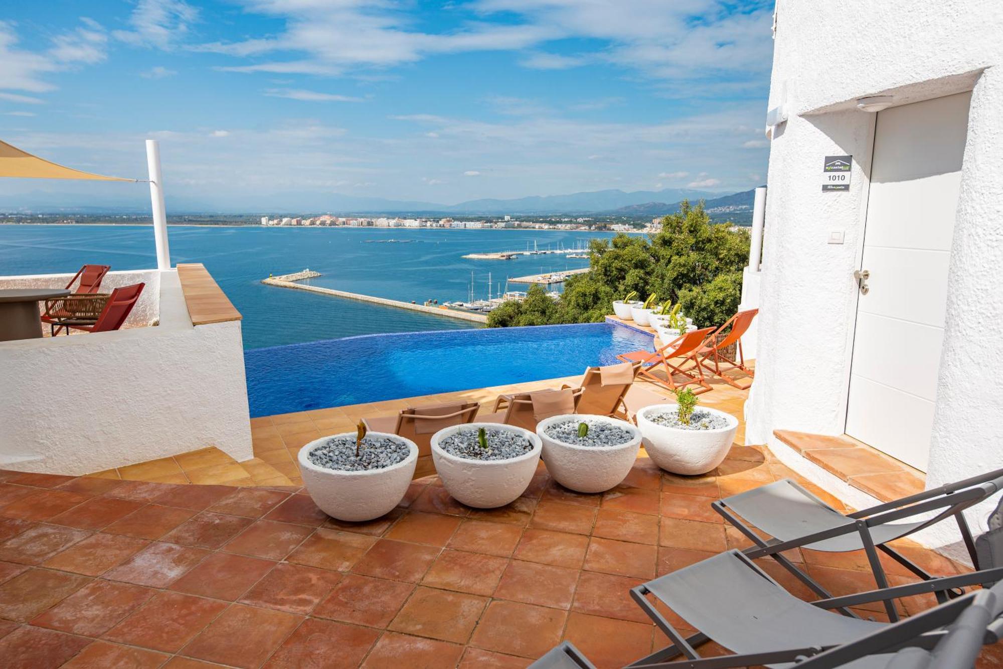 Agi Castell Mar Apartment Росес Екстериор снимка